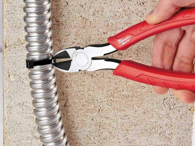 Milwaukee 7" Comfort Grip Diagonal Cutting Pliers 48-22-6107
