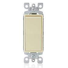 15 Amp Single Pole Decora Switch 120/277 Volt